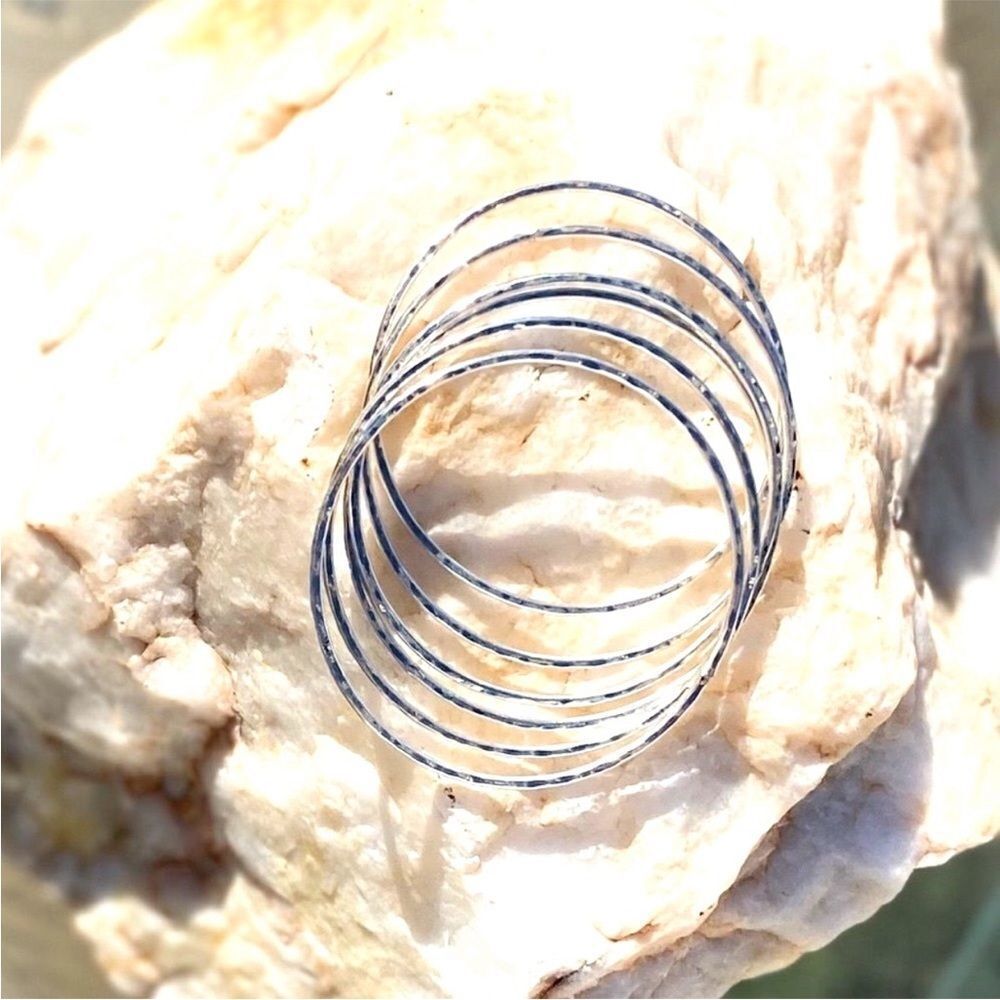 Sterling Silver Solid .925 Hand-Hammered Bangle Bracelet, 12 Gauge Artisan USA - Picture 3 of 5